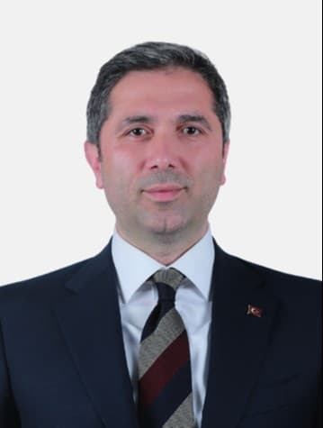 Zafer Sırakaya