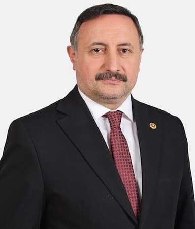 İsmail Emrah Karayel